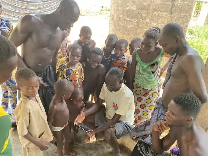 🌟 Une nouvelle année, un nouveau chapitre et une suite : Favoriser des liens numériques plus forts avec Dots for 🌍✨