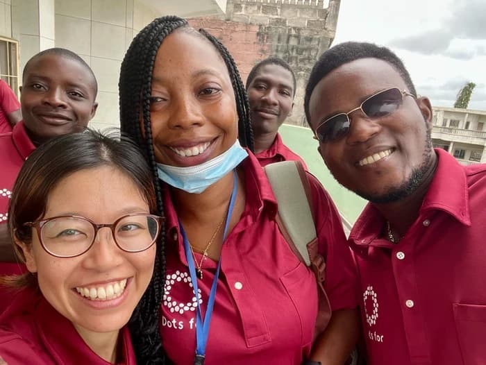 🌟 Nous vous souhaitons une merveilleuse fin d'année et une nouvelle année transformatrice 🌟