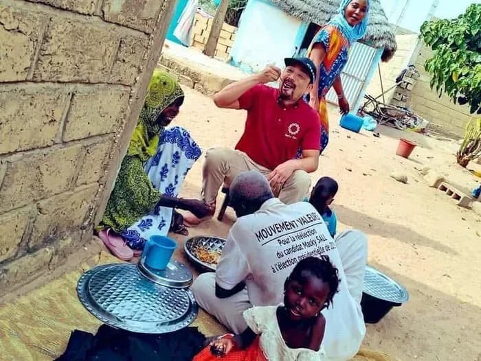 Gagner la confiance : Le fondement de notre travail dans les villages 🌍